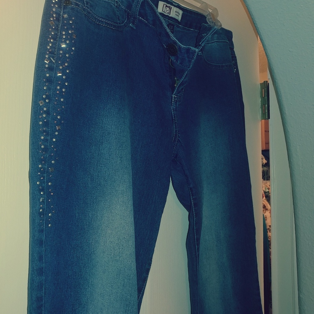 LEI Brand jeggings with studded legs size 13